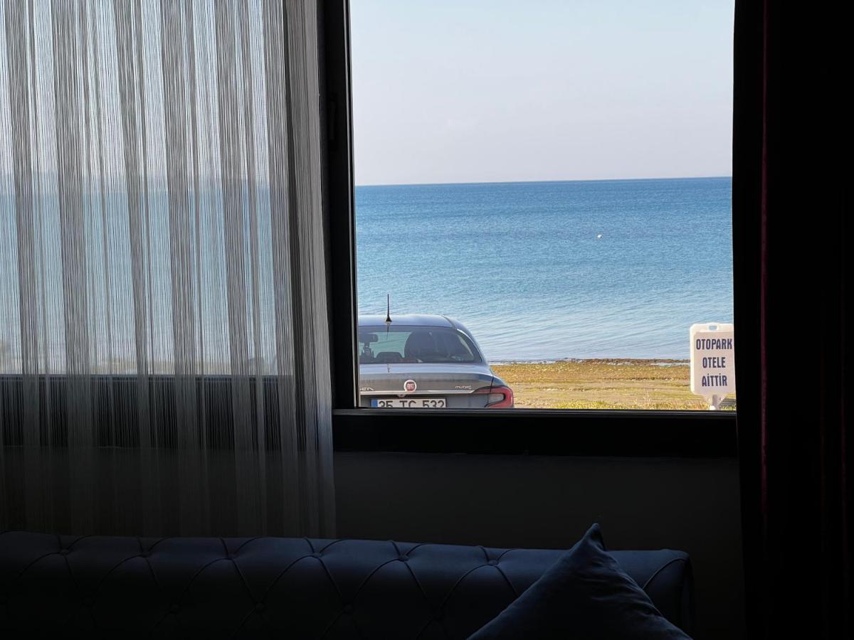 Comfort Suites Urla Smirne Esterno foto