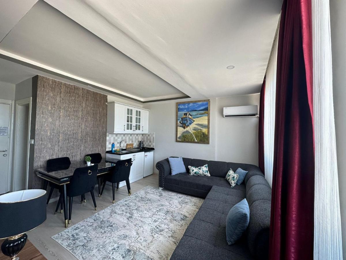 Comfort Suites Urla Smirne Esterno foto